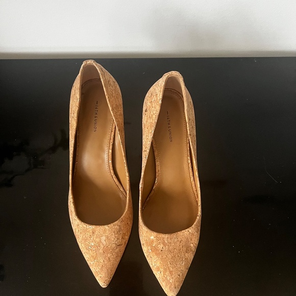 Cork Stilettos - Picture 4 of 6